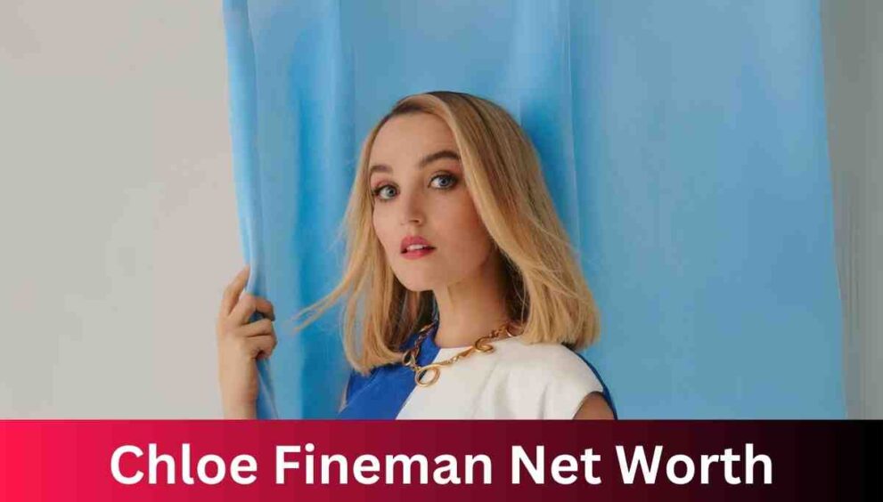 Chloe Fineman Net Worth